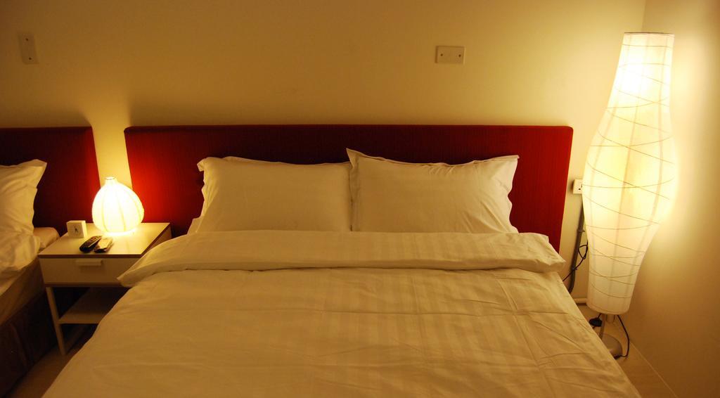 Wow Tainan Hostel Ngoại thất bức ảnh